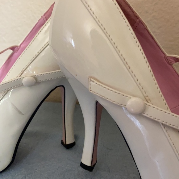 ELLIE platform heels - pinup, retro light off white or cream w/sweet button - Picture 5 of 7